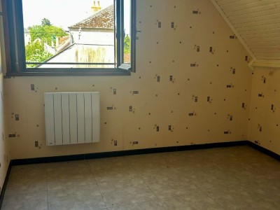 MAISON A VENDRE - CHATILLON EN BAZOIS - 114.95 m2 - 68 000 €