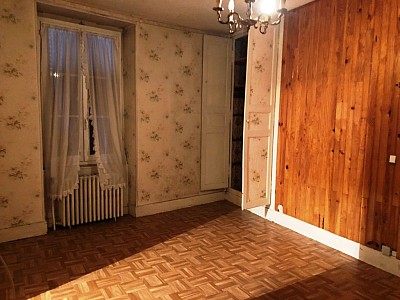 MAISON DE BOURG TOUS COMMERCES 34000  A VENDRE - CHATILLON EN BAZOIS - 69.39 m2 - 34000€