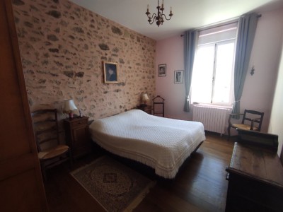 MAISON A VENDRE - CHAUMARD - 218.68 m2 - 336�000�&euro;