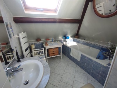 MAISON A VENDRE - CHAUMARD - 218.68 m2 - 336�000�&euro;