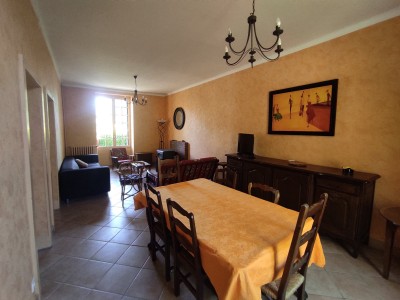 MAISON A VENDRE - CHAUMARD - 157.51 m2 - 142 000 €