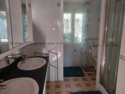 MAISON A VENDRE - CHAUMARD - 157.51 m2 - 142 000 €