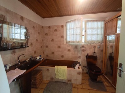 Maison sur sous sol et dépendances A VENDRE - CORANCY - 111.31 m2 - 120 000 €