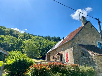 MAISON A VENDRE - CRUX LA VILLE - 200.26 m2 - 175000€