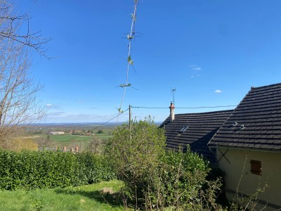 MAISON A VENDRE - CRUX LA VILLE - 147.69 m2 - 120000€