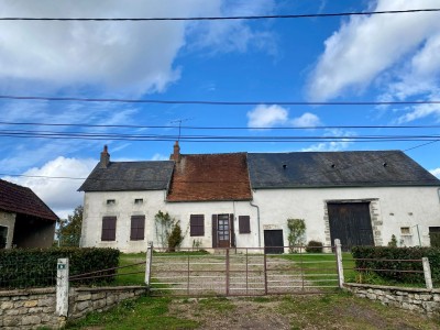 MAISON A VENDRE - CRUX LA VILLE - 81.77 m2 - 77 000 €