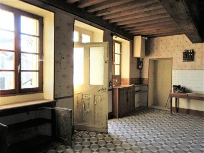 maison de village A VENDRE - CUSSY EN MORVAN - 60 m2 - 39000€