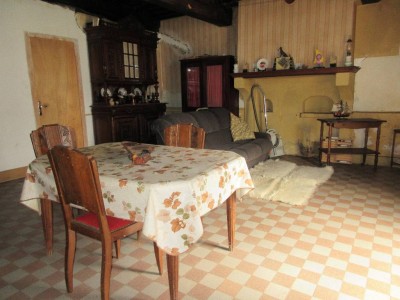 MAISON - CUSSY EN MORVAN - 88 m2 - VENDU
