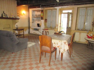 MAISON - CUSSY EN MORVAN - 88 m2 - VENDU