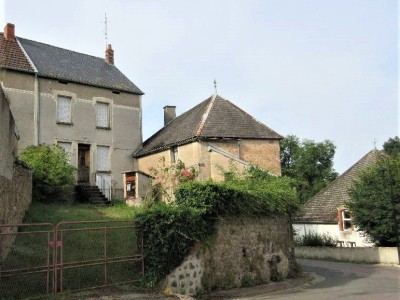 MAISON - CUSSY EN MORVAN - 88 m2 - VENDU