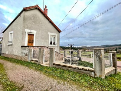 MAISON A VENDRE - EPIRY - 80.76 m2 - 52000€