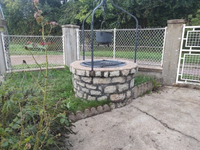 MAISON A VENDRE - EPIRY - 80.76 m2 - 52000€