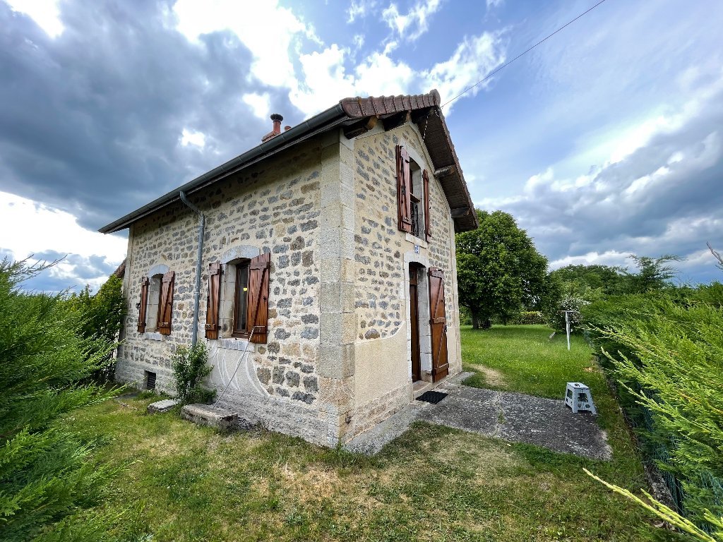 MAISON - EPIRY - 62.6 m2 - VENDU