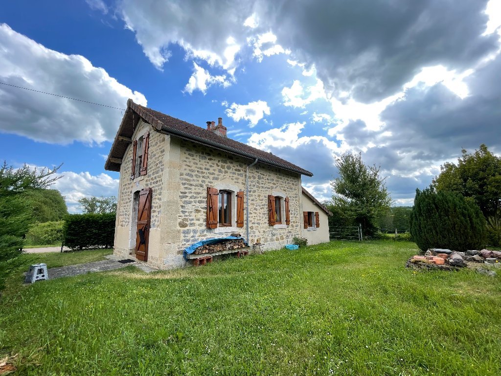 MAISON - EPIRY - 62.6 m2 - VENDU