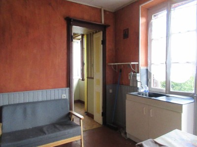 MAISON DE HAMEAU A VENDRE - JOUEY - 82.7 m2 - 45000€
