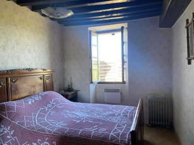 MAISON A VENDRE - LIMANTON - 92.64 m2 - 72000€