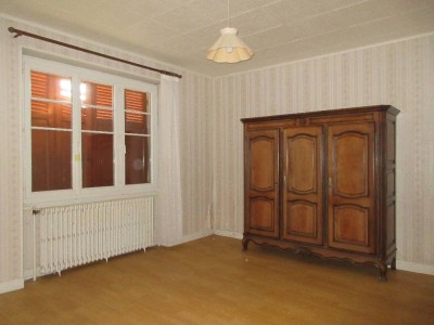 MAISON A VENDRE - MANLAY - 152.7 m2 - 112 000 €