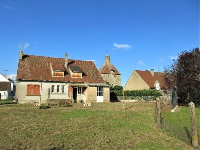 MAISON A VENDRE - MANLAY - 152.7 m2 - 112 000 €