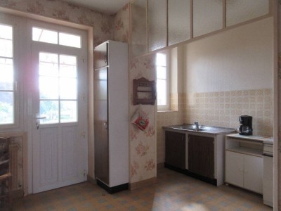 MAISON A VENDRE - MANLAY - 152.7 m2 - 112 000 €