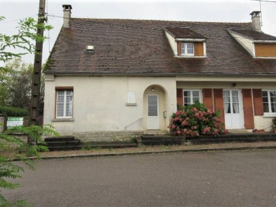 MAISON A VENDRE - MANLAY - 152.7 m2 - 112 000 €