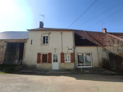 Maison 6 pices, 4 chambres A VENDRE - MAUX - 138.47 m2 - 138000€