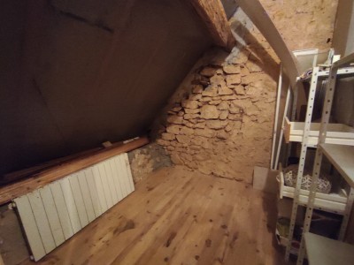 Maison 6 pices, 4 chambres A VENDRE - MAUX - 138.47 m2 - 138000€
