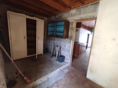 Maison 6 pièces, 4 chambres A VENDRE - MAUX - 138.47 m2 - 88 000 &euro;