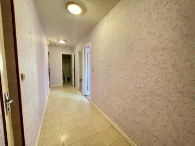 Maison 6 pièces, 4 chambres A VENDRE - MAUX - 138.47 m2 - 88 000 &euro;