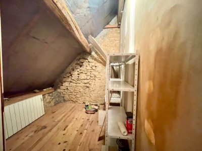Maison 6 pièces, 4 chambres A VENDRE - MAUX - 138.47 m2 - 88 000 &euro;
