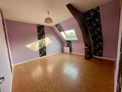 Maison 6 pièces, 4 chambres A VENDRE - MAUX - 138.47 m2 - 88 000 &euro;