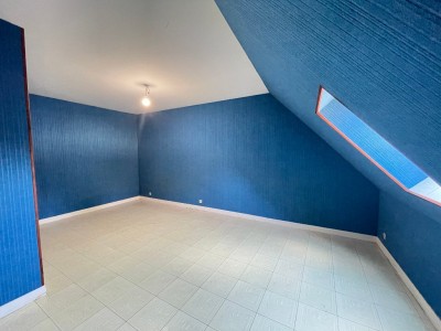 Maison 6 pièces, 4 chambres A VENDRE - MAUX - 138.47 m2 - 88 000 &euro;