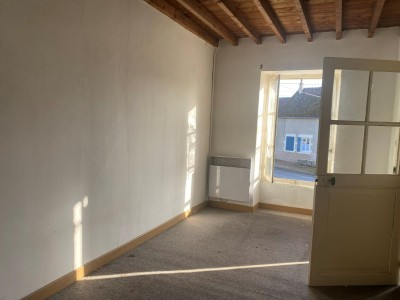 MAISON A VENDRE - MONTAPAS - 136.69 m2 - 54000€