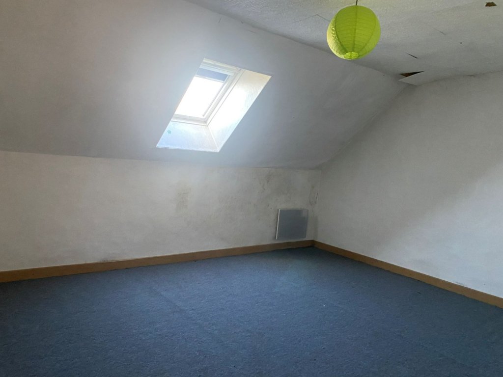 MAISON - MONTAPAS - 136.69 m2 - VENDU