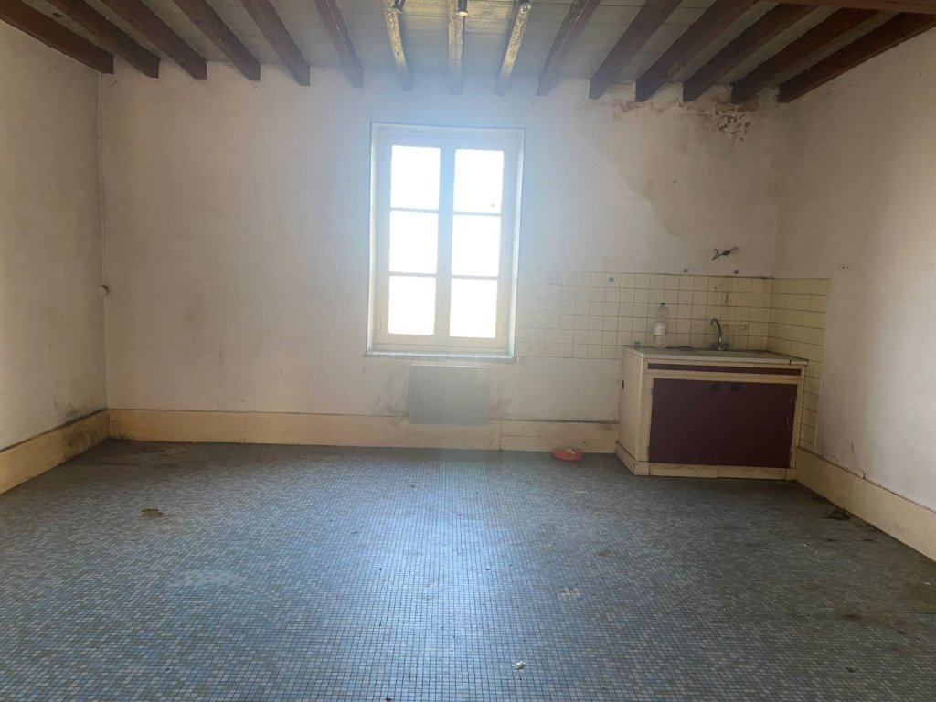 MAISON - MONTAPAS - 136.69 m2 - VENDU