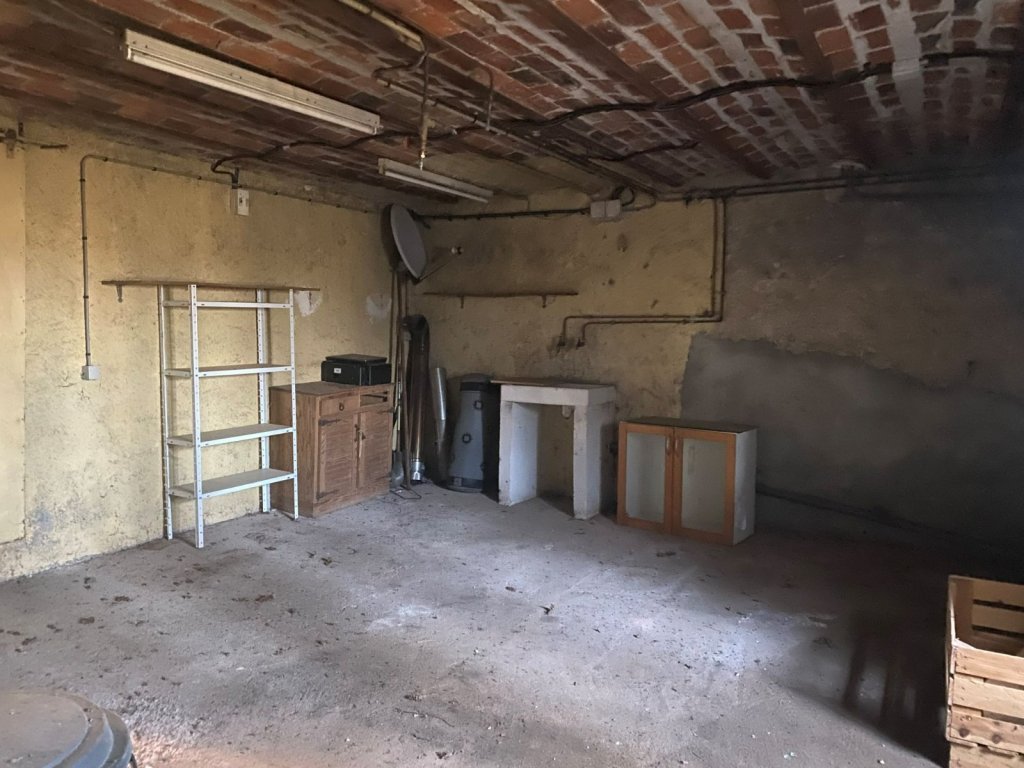 MAISON - MONTAPAS - 136.69 m2 - VENDU