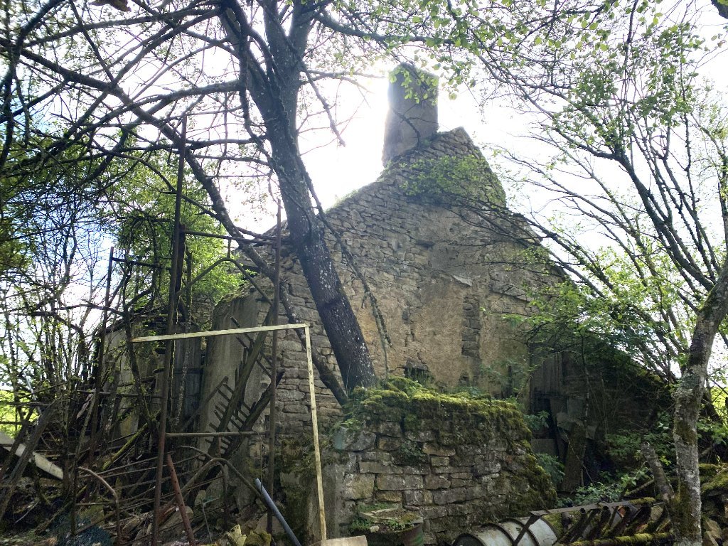 MAISON - MONTAPAS - 98 m2 - VENDU