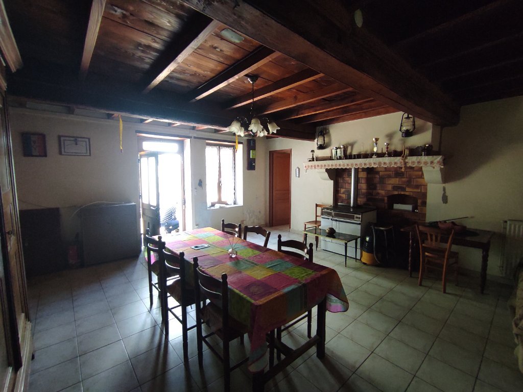 MAISON - MONTIGNY EN MORVAN - 66 m2 - VENDU