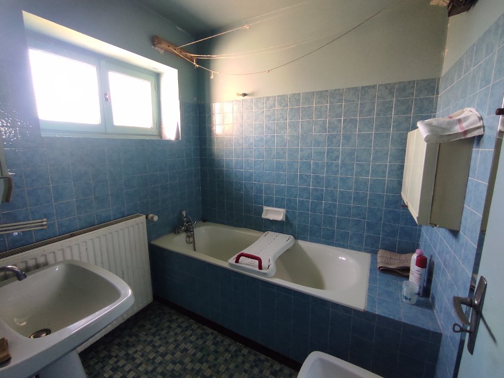 MAISON - MONTIGNY EN MORVAN - 66 m2 - VENDU