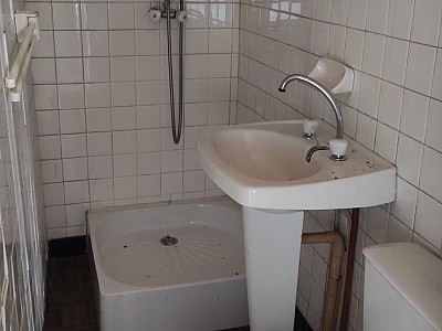 MAISON A VENDRE - MONTIGNY EN MORVAN - 63.4 m2 - 45 000 €