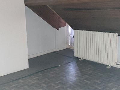 MAISON A VENDRE - MONTIGNY EN MORVAN - 63.4 m2 - 45 000 €