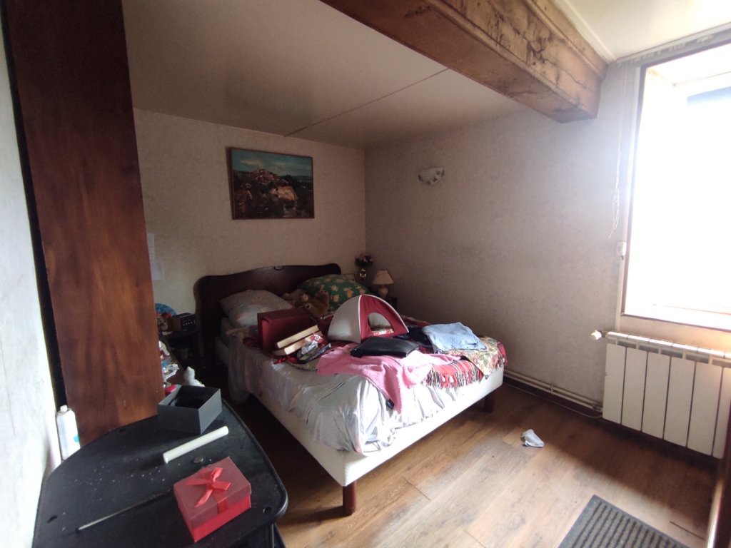 MAISON - MONTIGNY EN MORVAN - 80.55 m2 - VENDU