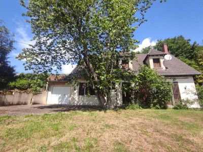 Pavillon sur sous sol complet A VENDRE - MONTIGNY EN MORVAN - 145.97 m2 - 150 000 €