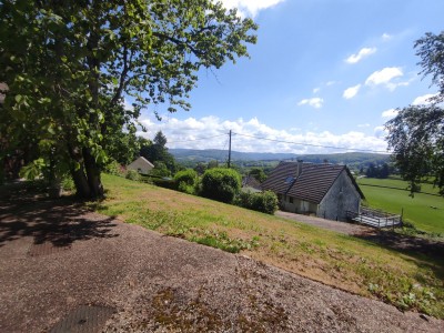 Pavillon sur sous sol complet A VENDRE - MONTIGNY EN MORVAN - 145.97 m2 - 150 000 €