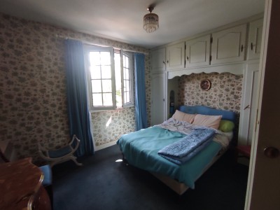 Pavillon sur sous sol complet A VENDRE - MONTIGNY EN MORVAN - 145.97 m2 - 150 000 €