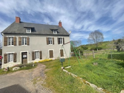 MAISON A VENDRE - MONTREUILLON - 249 m2 - 78 000 &euro;