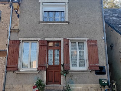 MAISON A VENDRE - MOULINS ENGILBERT - 110.71 m2 - 49000 €