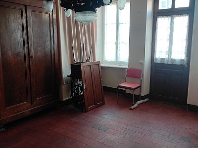 MAISON A VENDRE - MOULINS ENGILBERT - 110.71 m2 - 49000€
