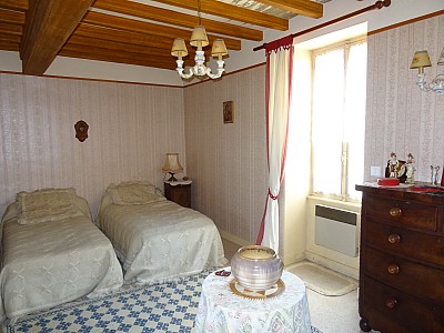 MAISON A VENDRE - ONLAY - 232.71 m2 - 107000€