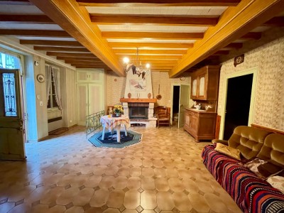 MAISON A VENDRE - ONLAY - 232.71 m2 - 96 500 €