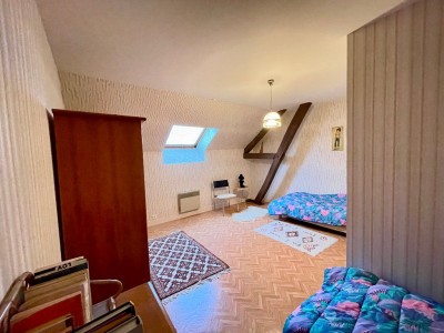 MAISON A VENDRE - ONLAY - 232.71 m2 - 96 500 €